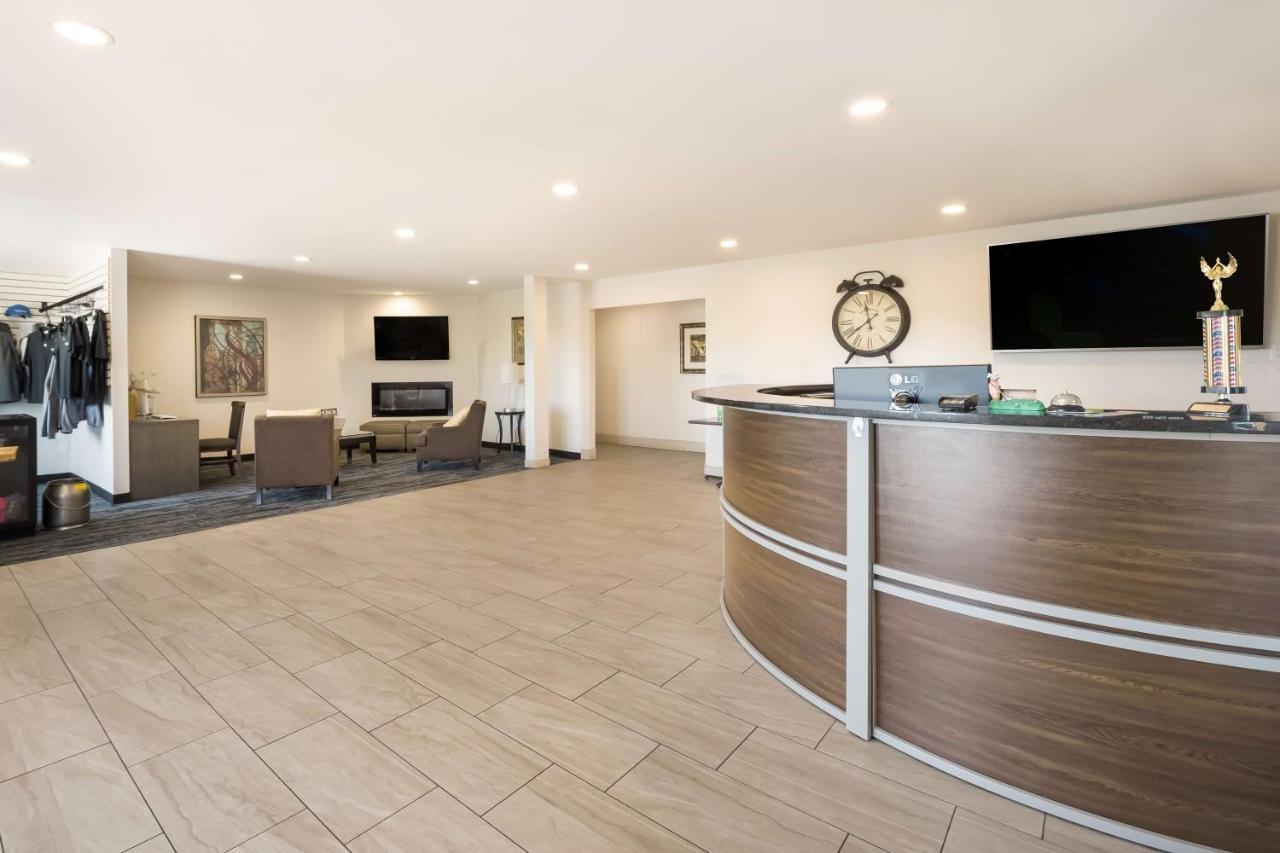 Surestay Hotel By Best Western Thomson Exteriér fotografie